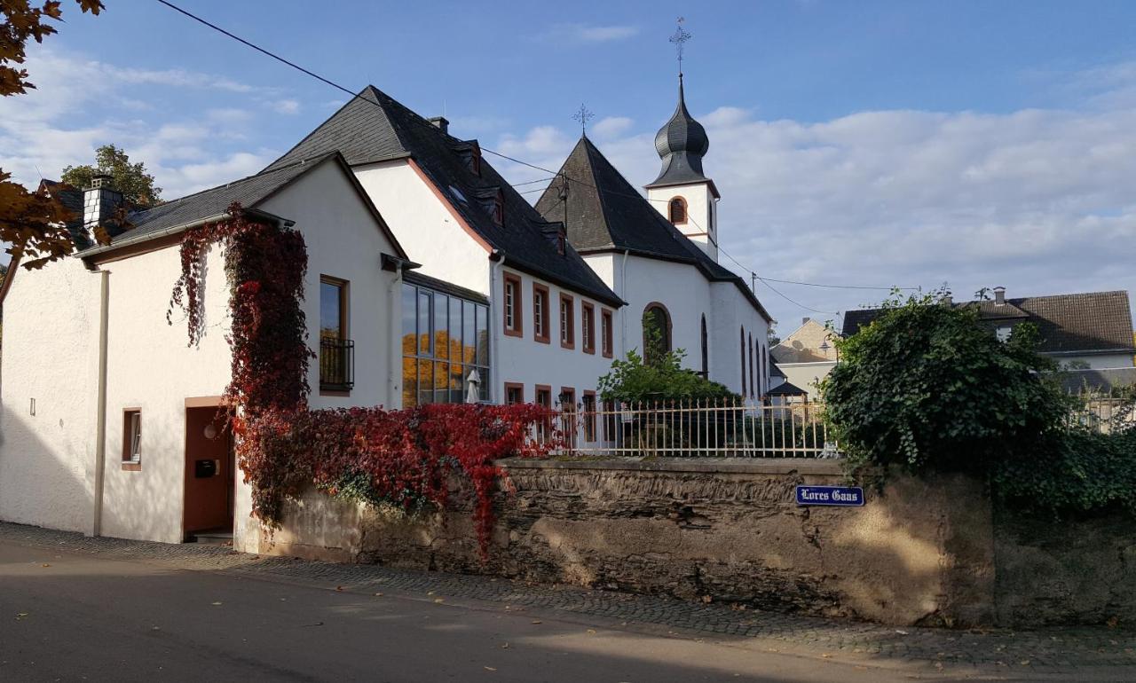 Ferienwohnung Altes Pfarrhaus Mit Flair Und Moselblick Brauneberg Zewnętrze zdjęcie
